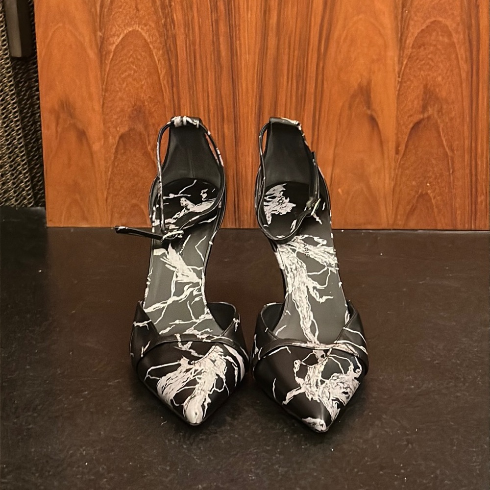 Balenciaga Pumps Marble Pattern